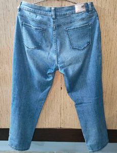 Light Wash Distressed Jeans