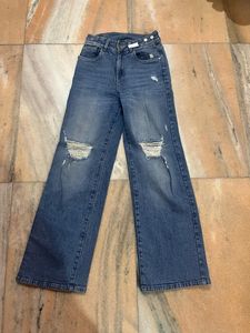 Straight Leg Denim Ripped Jeans