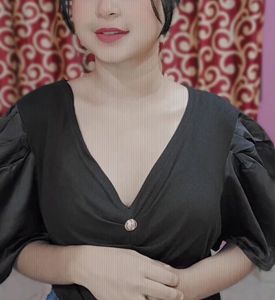 V neck Chic Black Puff Sleeve Top