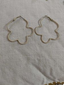 Cute Flower Hoop Earrings