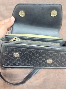 Stylish Black Shoulder Bag