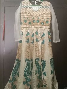 Price Dropp......,. 😍 Anarkali Suit Without Dupatta &amp; Lggings