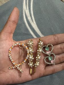 Sparkling Hair Clips Set