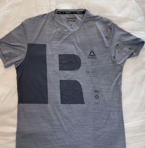Reebok Men's Grey Graphic T-Shirt