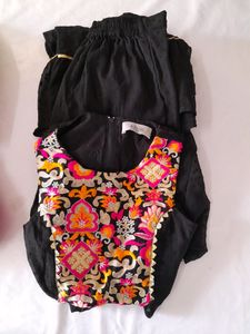Black Top & Bottom Set (Girl's)