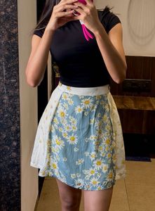 Daisy Print Mini Skirt