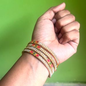 Cz bangles (4pcs)