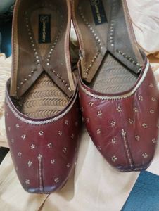 Traditional Jutti genuine leather size 36