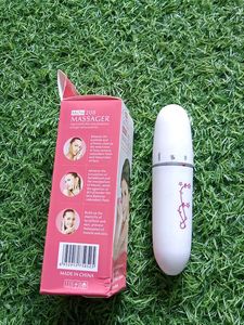 Mini Massager for Skin Care white