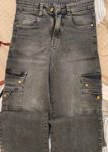 women dark grey washed Cargo Jeans