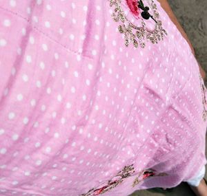 Pink Embroidered Kurta Set 💗🌷