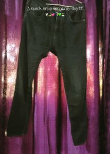 Stylish Black Jeans for Women