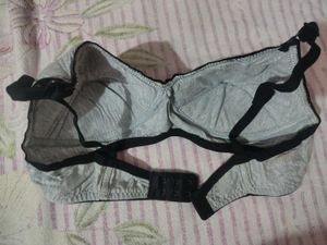 Comfortable Grey &amp; Black Bra 30B