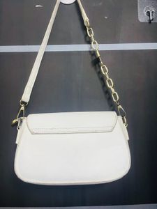 Chic White Crossbody Bag with Gold Chain