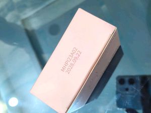 AUTHENTIC Gege Bear 2-in-1 Cushion Foundation