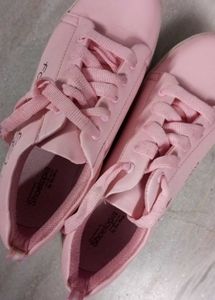 Women's Pink Shoes 🩷