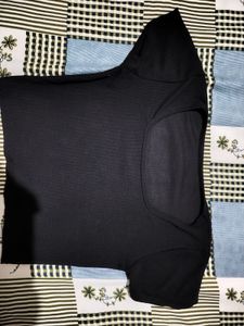 Black Ribbed Knit Cropped Top