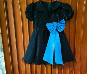 Very Cute And Beautiful Frock