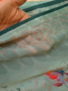 Beautiful Floral Print Saree