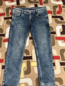 Men's Blue Washed Jeans