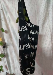 Alaska Print Shoulder Bag