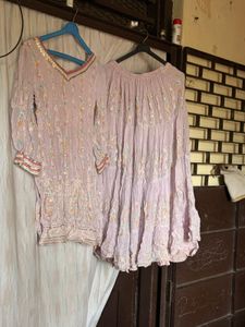 nice garara with short top