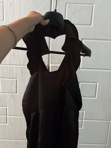 🎱 Elegant Guess Jumpsuit