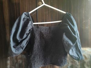 Black Crop Top off shoulder