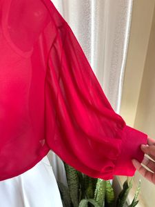 Chic Red Button-Up Tie-Front Blouse