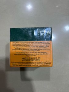 Biotique Papaya Tan Removal Face Scrub
