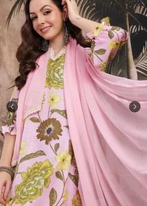 Beautiful Floral Kurta Set