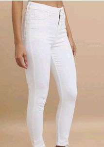 White jeans Pants with Button ⚪