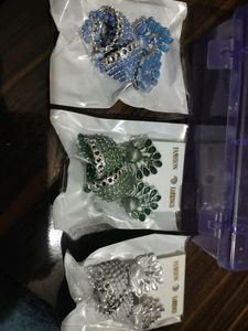 🥳🥳Box Of 6 Brand New Earrings