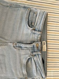 Zara Light Wash Jeans