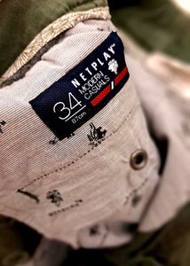 Stylish Men's Dark Green Chinos