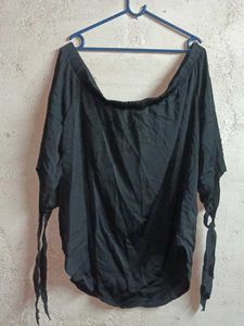 Black Off-Shoulder Top Oversized