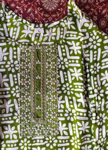 Green &amp; White Print Kurta