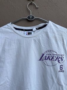 Los Angeles Lakers LeBron James T-Shirt