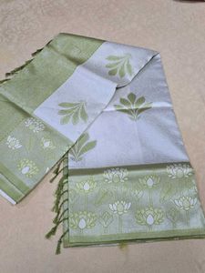 COMBO SAREE  Vibrant Floral with Pink Bor
