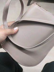 Stylish Grey Shoulder Bag