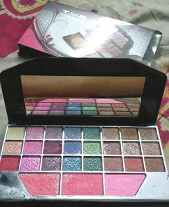 Make Up Kit