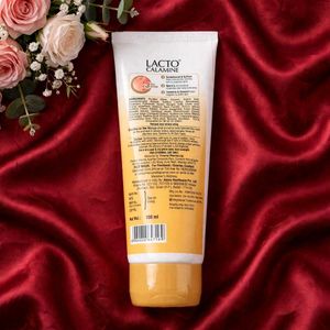 Lacto Calamine Ubtan Facewash
