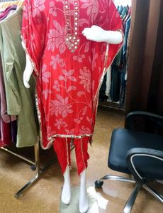 Beautiful Red Ethnic Kaftan Kurta Set