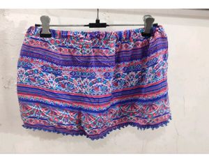 Short's For Women's  / Waist 30 / Hip 38 / Length10