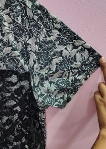 Floral Print T-Shirt with Lace Detail back