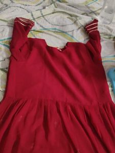 nyara cut top