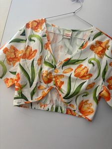 Urbanic Crop Top