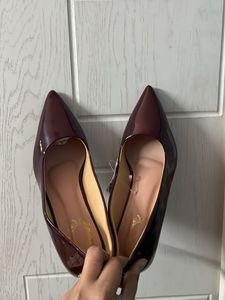 ✨👠Branded Maroon heels on sale