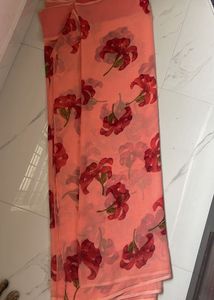 Beautiful Vintage Bollywood Floral Print Saree