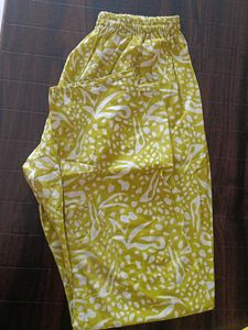 Yellow &amp; White Printed Kurta Set